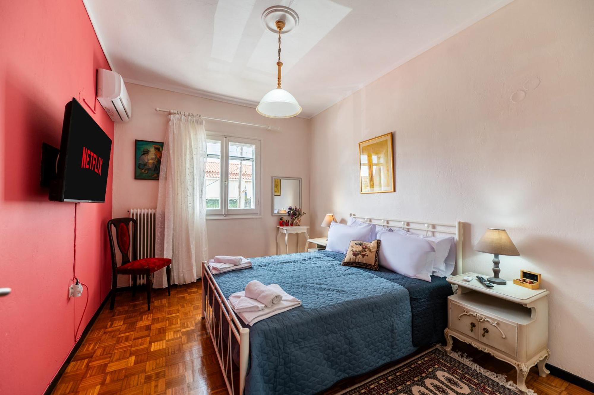 Apartment 3bdr Sunny In Corfu Town *